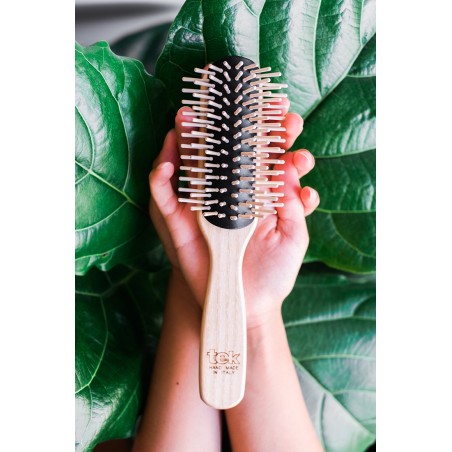 Large Pull-Apart Brush with Short Pins